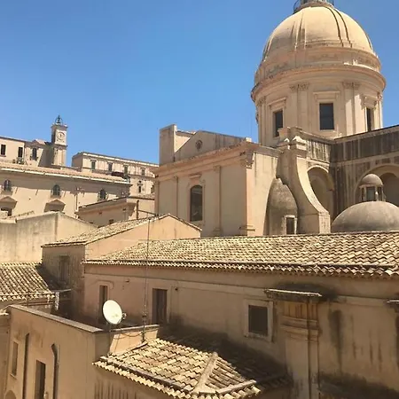 Landolina Palace Noto