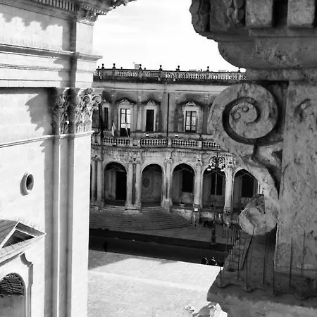 Landolina Palace Hotel